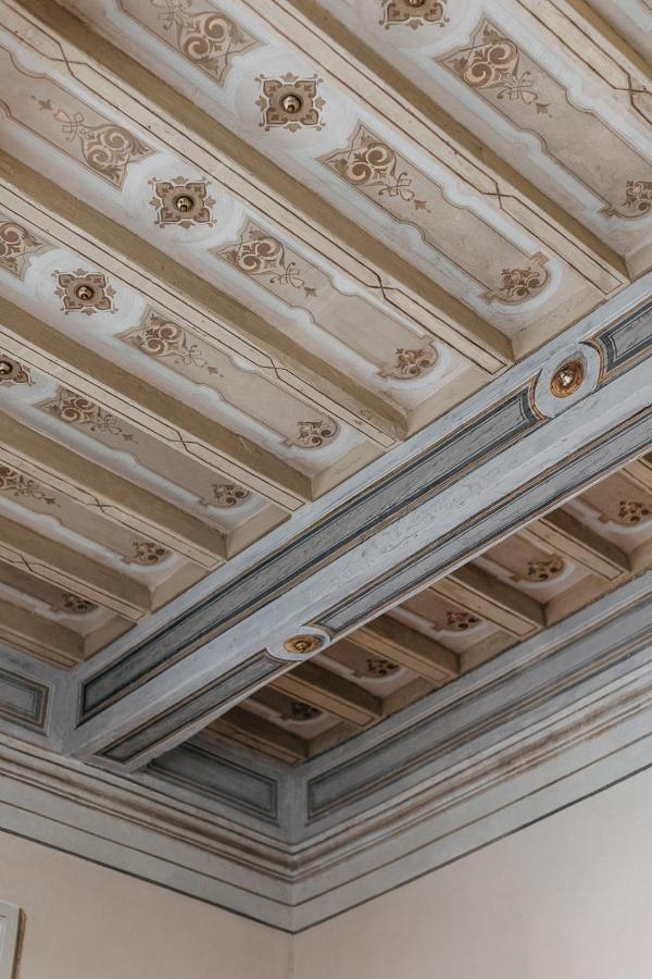 Ferienwohnung Palazzo Feroci - Residenza D'Epoca Pisa Exterior foto